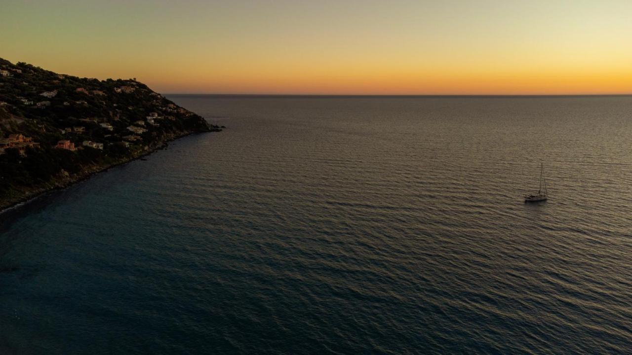 Cann'E Sisa Luxury Villa Perla Marina A Torre delle Stelle Eksteriør bilde